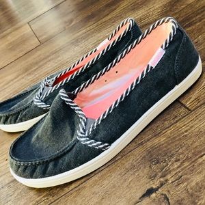 Roxy Minnow Slip On
